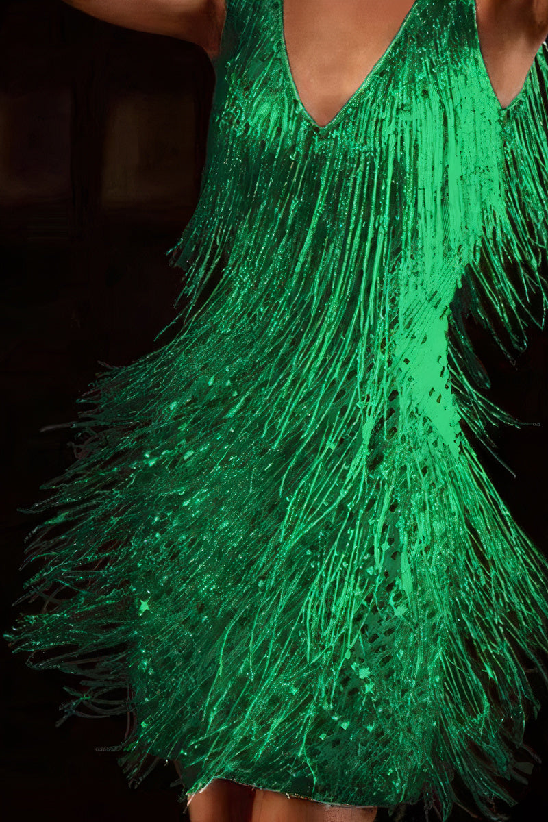 Valenzora | Schimmerndes Quastenkleid