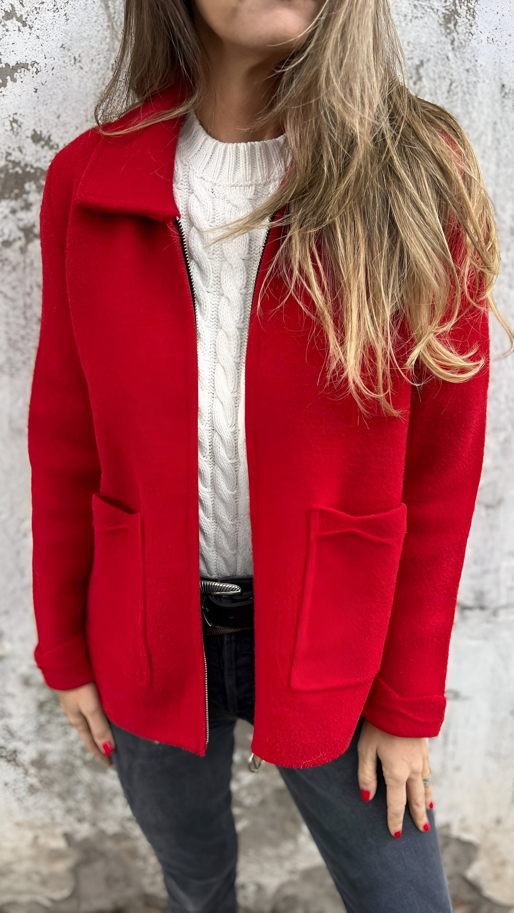 Valenzora | Bequeme langärmelige Reißverschlussjacke mit Taschen