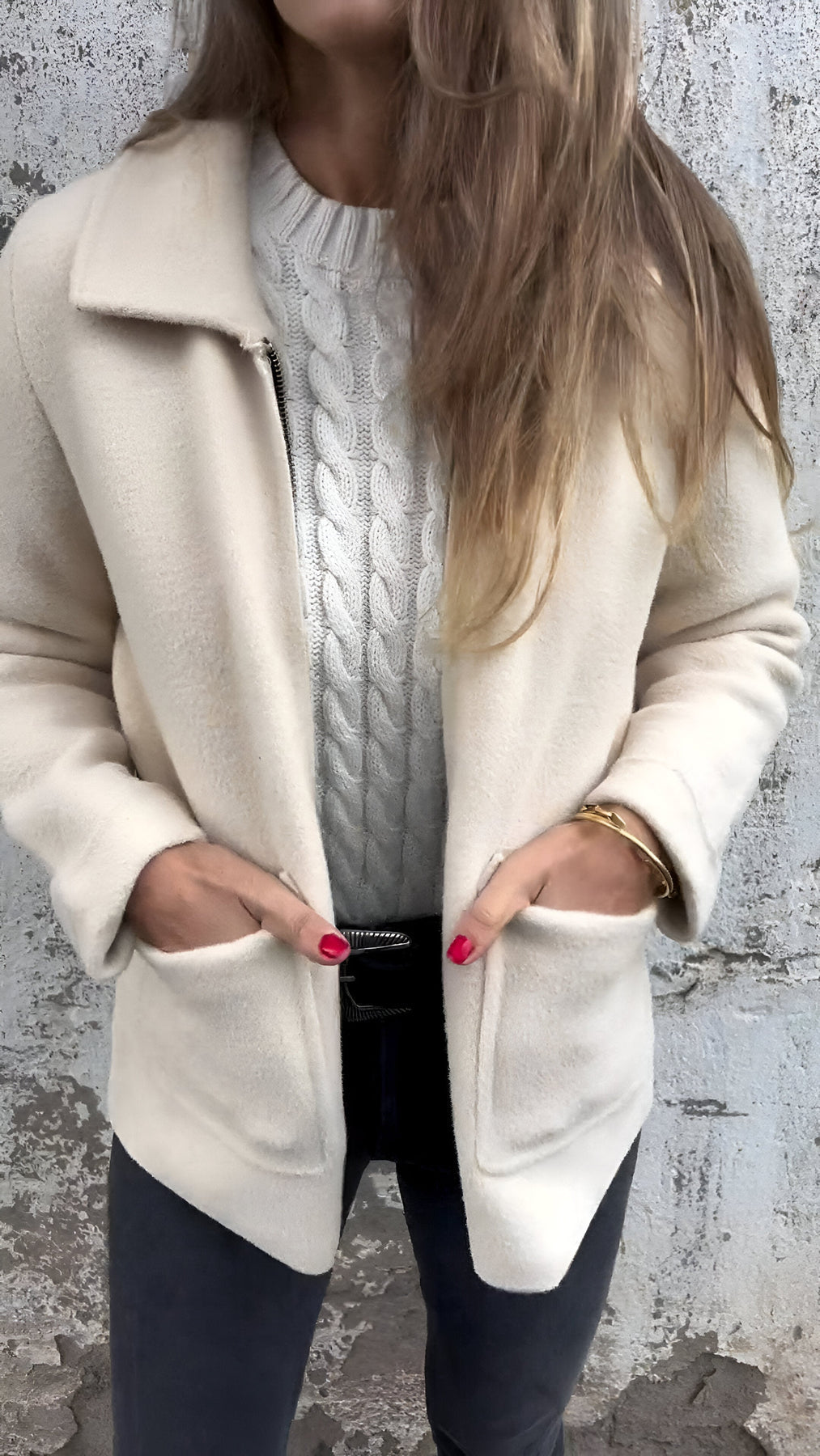 Valenzora | Bequeme langärmelige Reißverschlussjacke mit Taschen