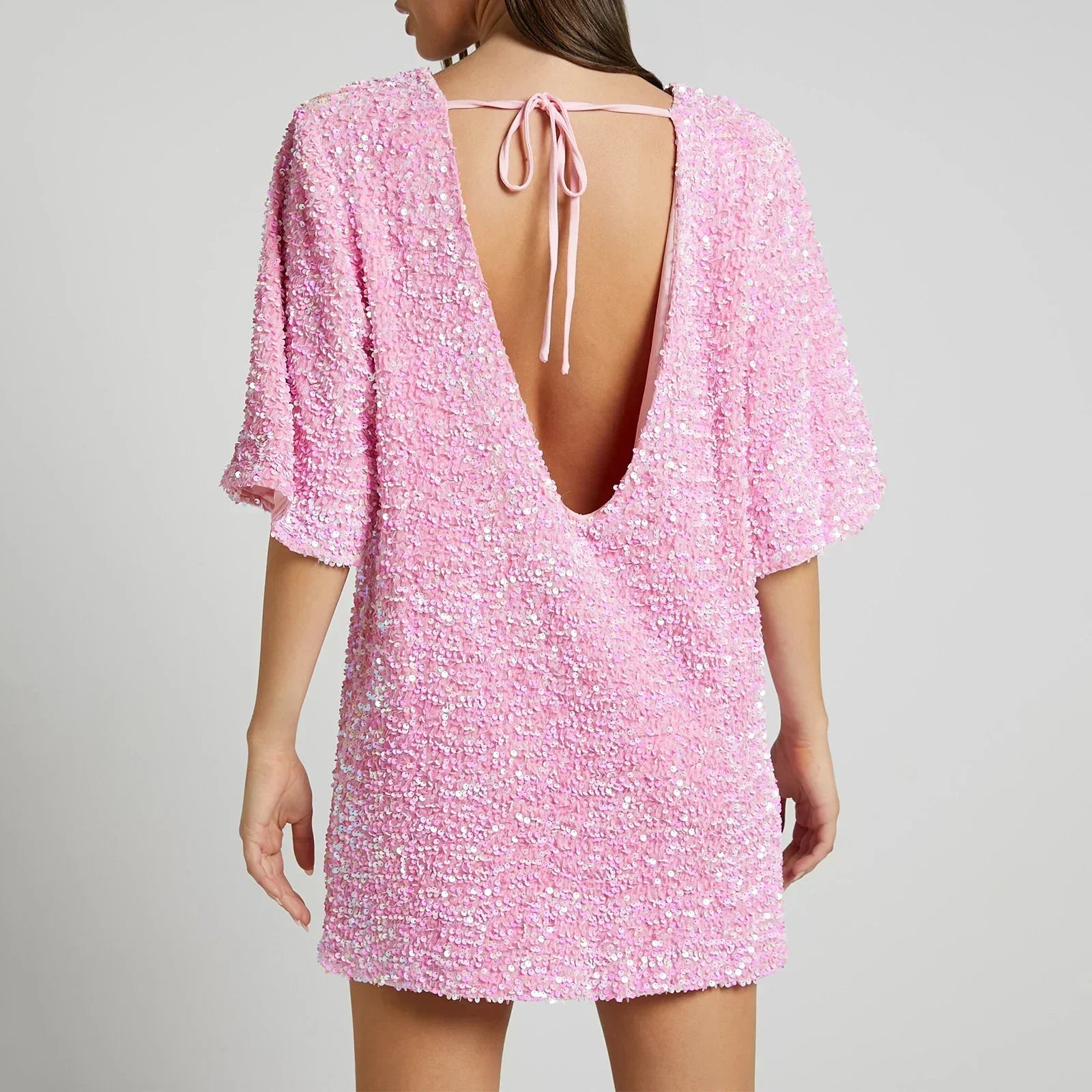 Valenzora | Glittering sequined dress with bell sleeves
