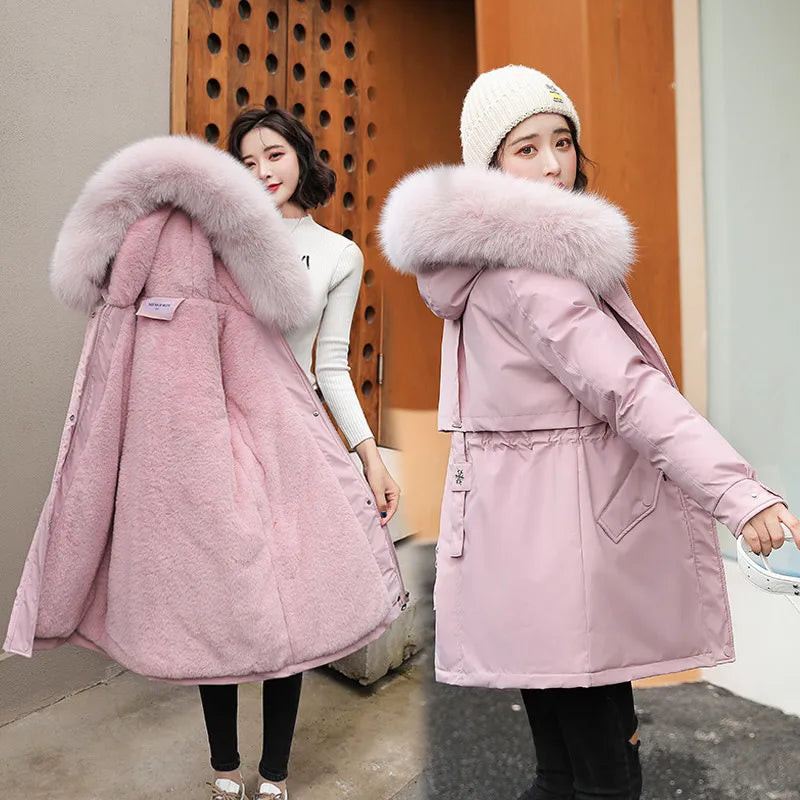 Valenzora and Chic: Parka jacket 'Elena' with fur collar