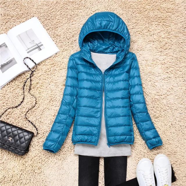 Valenzora - Lightweight hooded puffer jacket for women