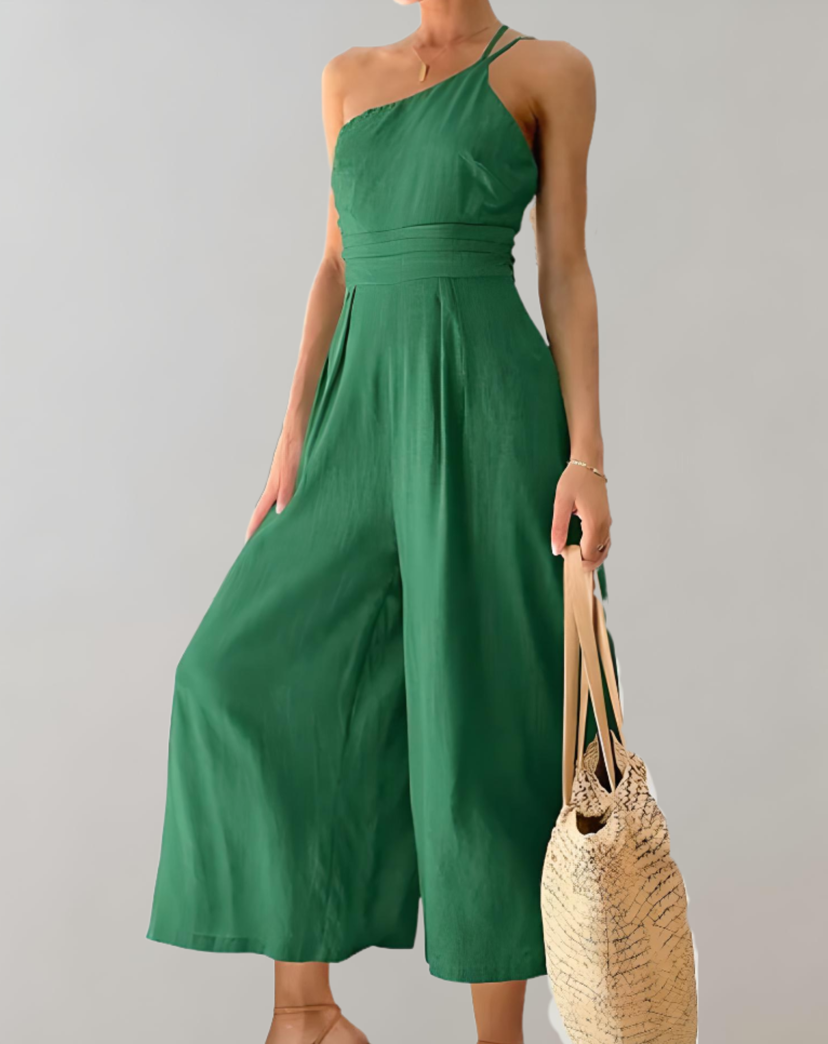 Valenzora | Elegant jumpsuit with asymmetrical straps