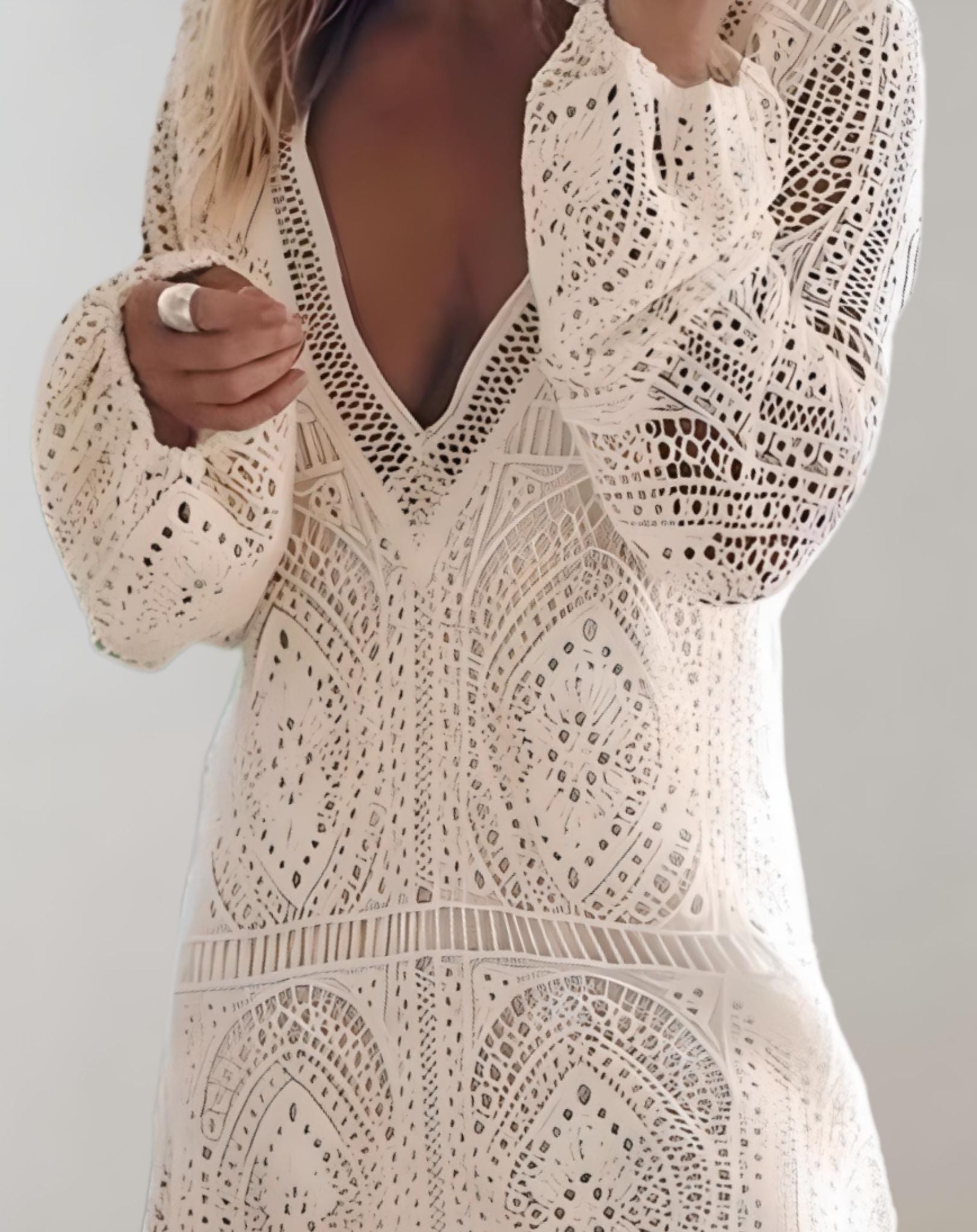 Valenzora | Beige crochet lace-style swimsuit