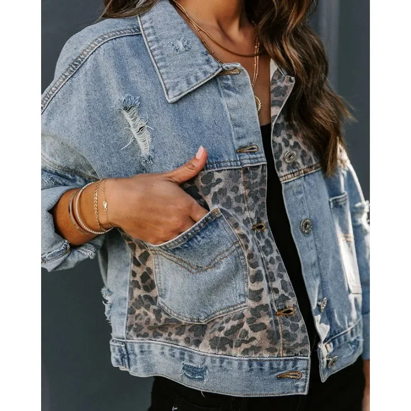 Valenzora | Stylische Leoparden-Jeansjacke
