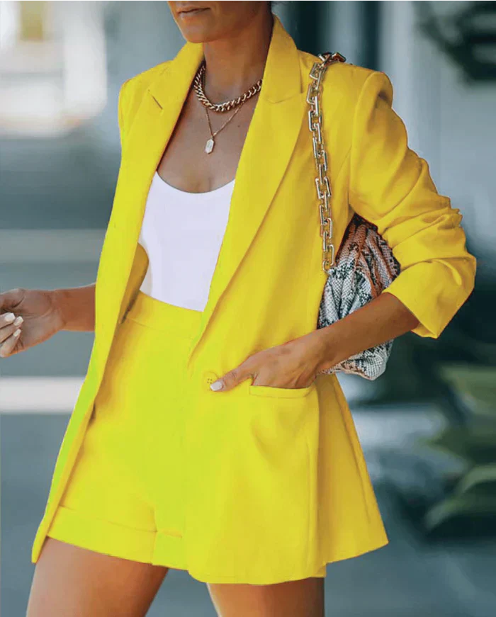 Stilvolles Blazer- und Shorts-Set