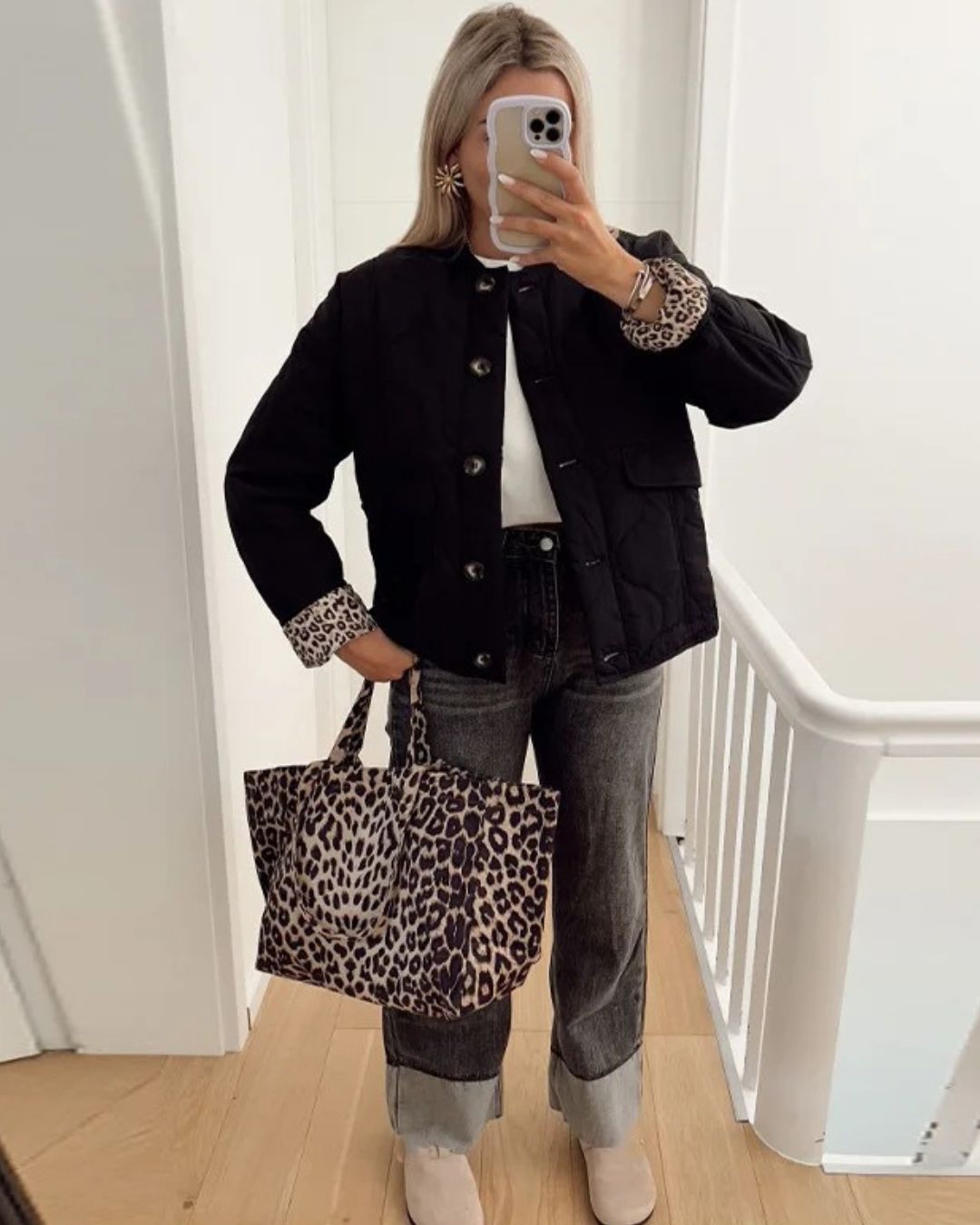 Valenzora | Trendy jacket with leopard print lining
