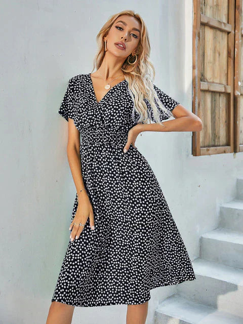 Valenzora – Kurzärmeliges A-Linien-Kleid