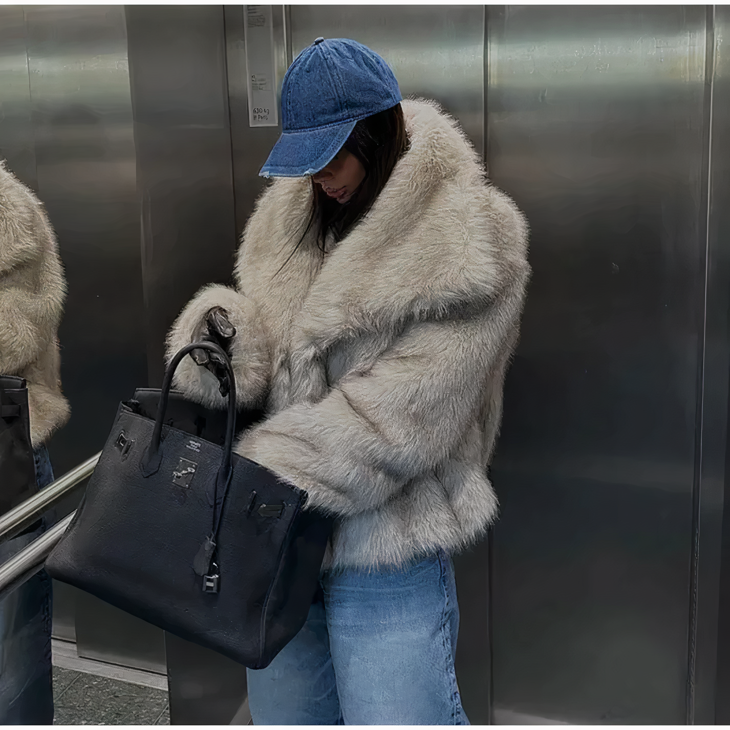 Valenzora - Stylish & fluffy winter coat