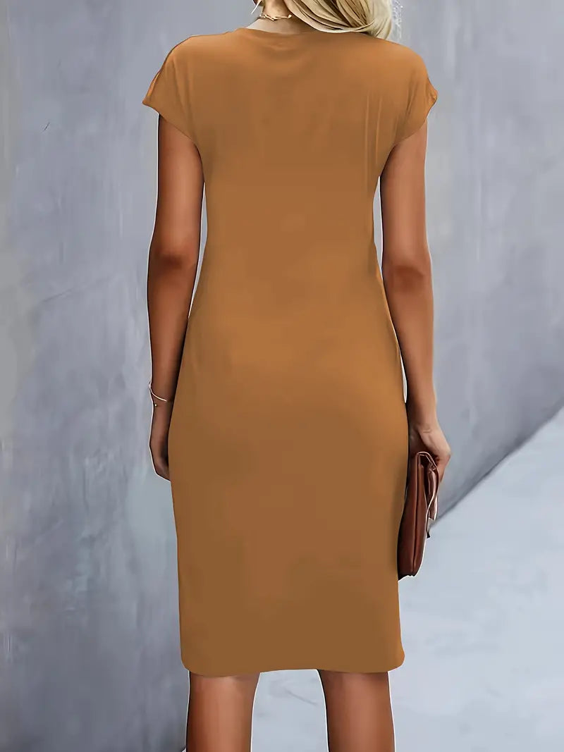 Valenzora | Timeless Midi Dress