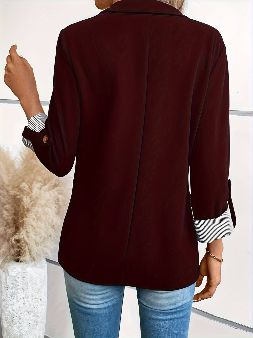 Valenzora | Elegant blazer with a relaxed fit for women