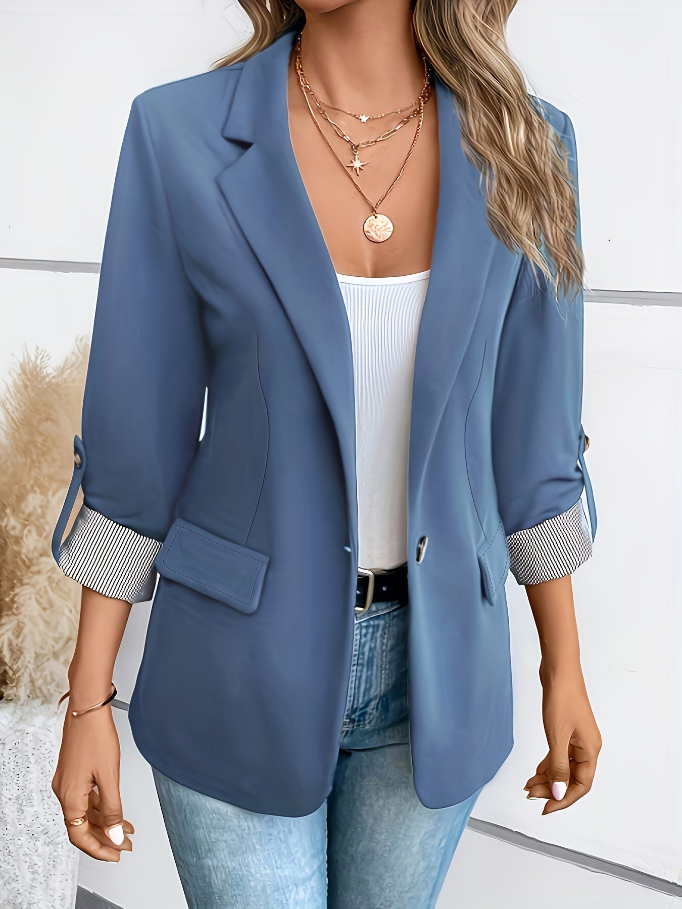 Valenzora | Elegant blazer with a relaxed fit for women