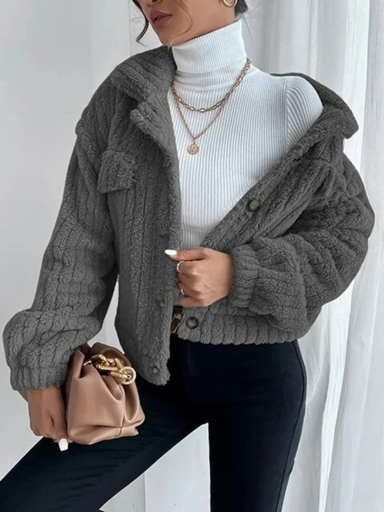 Teddy Jacket | Short faux fur jacket for women for autumn