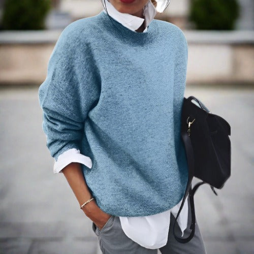 Effortless and trendy winter sweaters