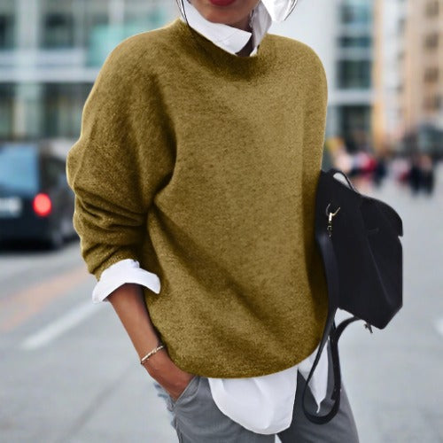 Effortless and trendy winter sweaters