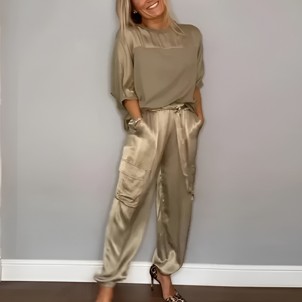 Valenzora | Elegant women's set of trousers and shirt