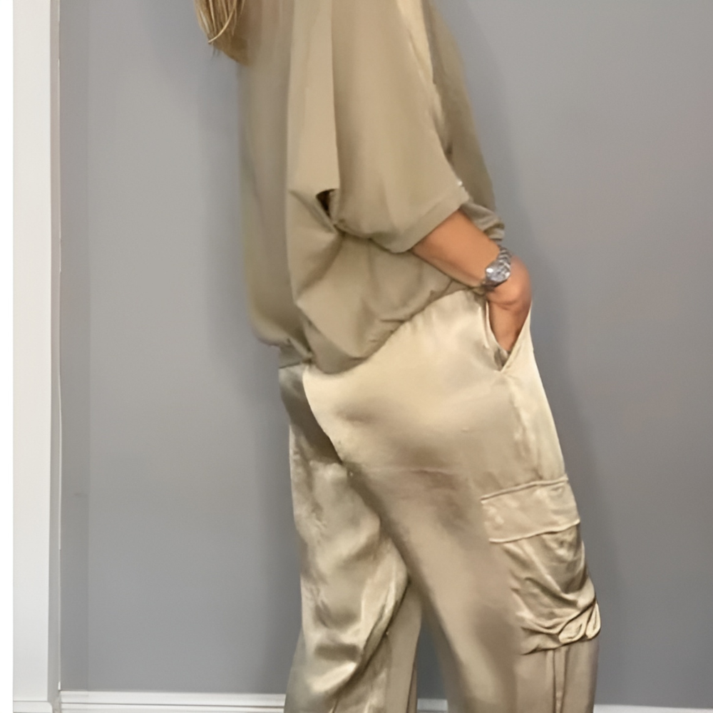 Valenzora | Elegant & Stylish 2-Piece Women's Set