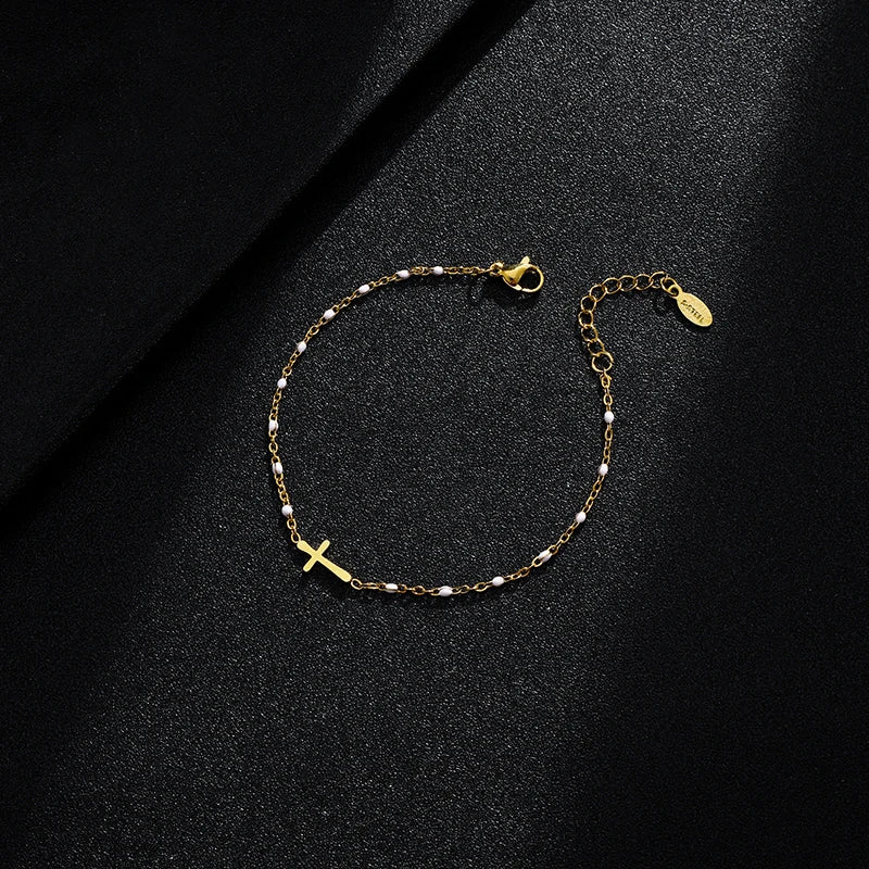 Valenzora | Goldfarbenes Kreuz-Armband
