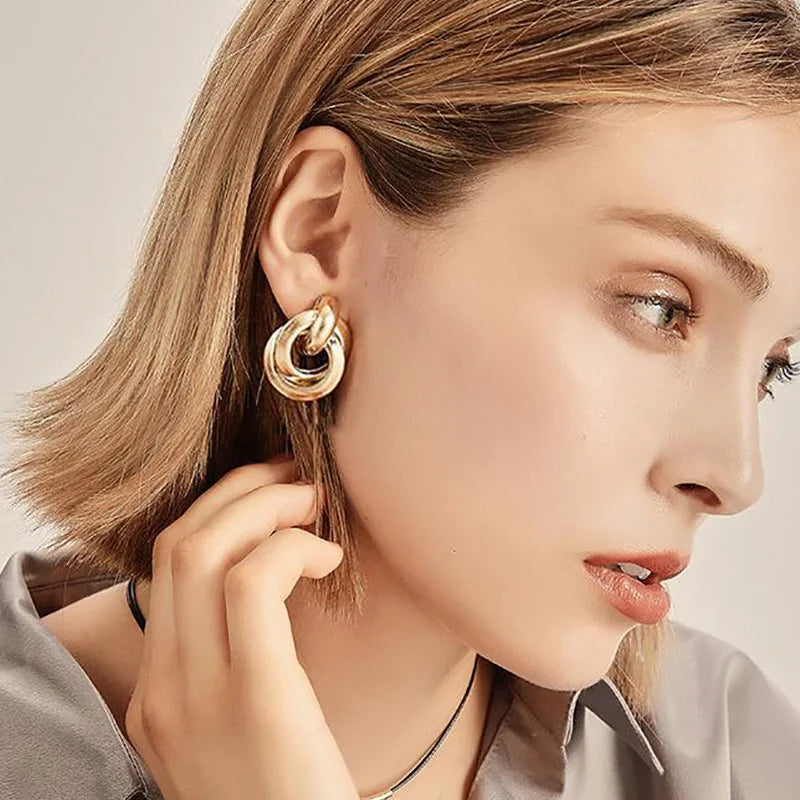 Elle™ - Drop earrings with geometric pendant