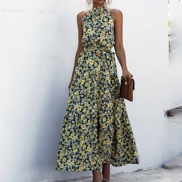 Valenzora | Trägerloses Maxikleid mit Blumenmuster