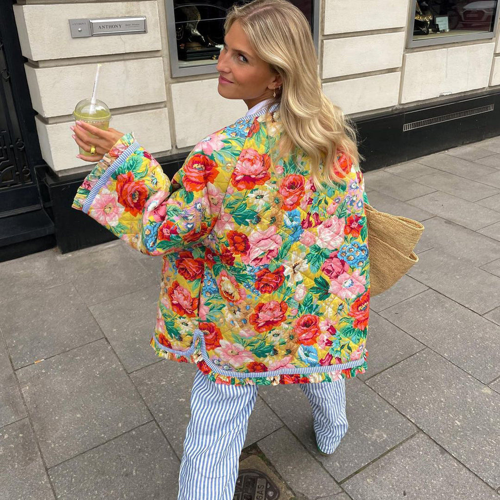 Fashionable jacket for women