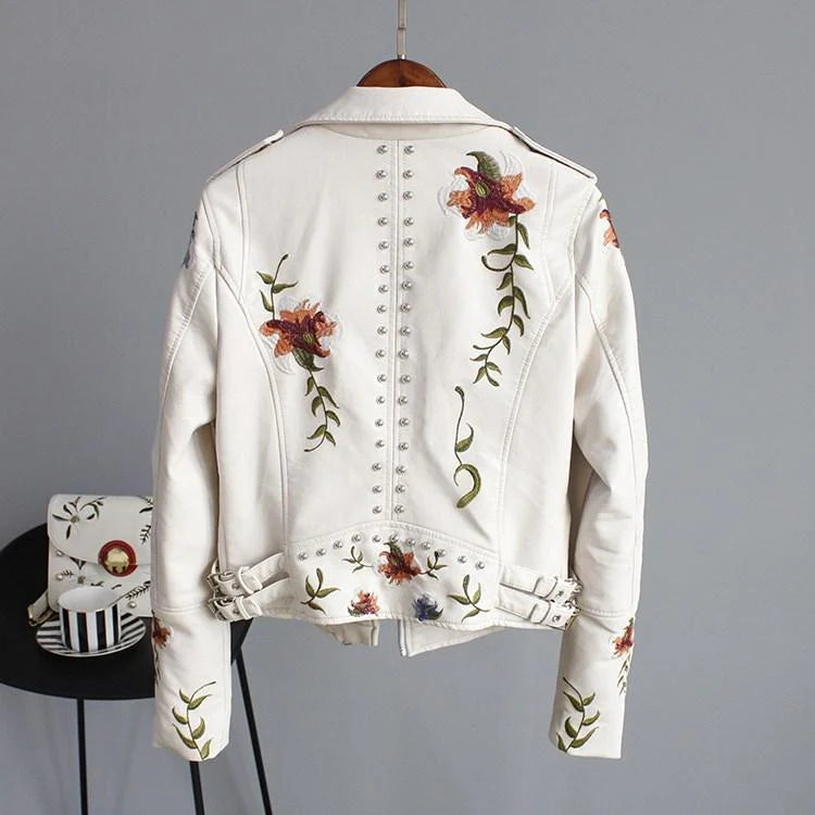 Valenzora | Leather jacket with embroidery