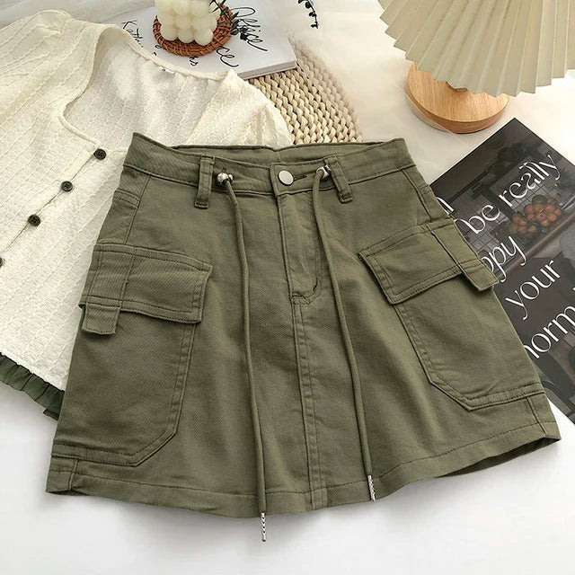 Women's high-waisted A-line mini skirt