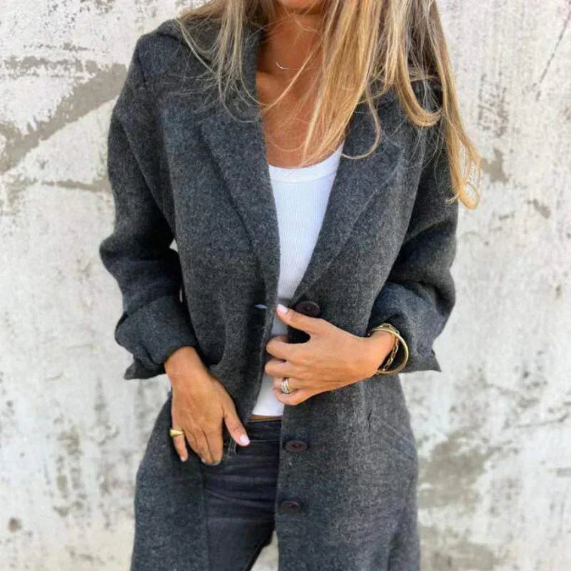 Valenzora | Kuschelige, mittellange Strickjacke für Damen mit hochgekrempelten Ärmeln