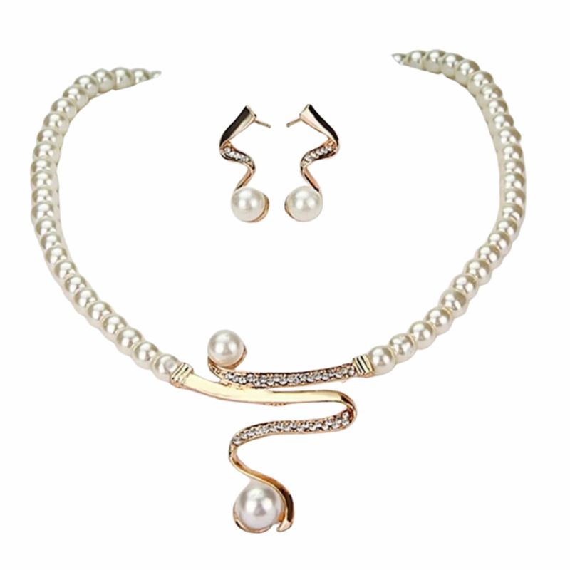 Valenzora | Natural Pearl Necklace + Earring Set Gold