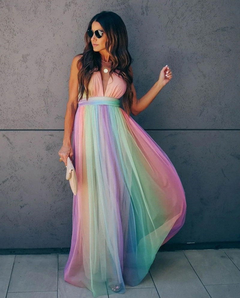 Sleeveless dress for women