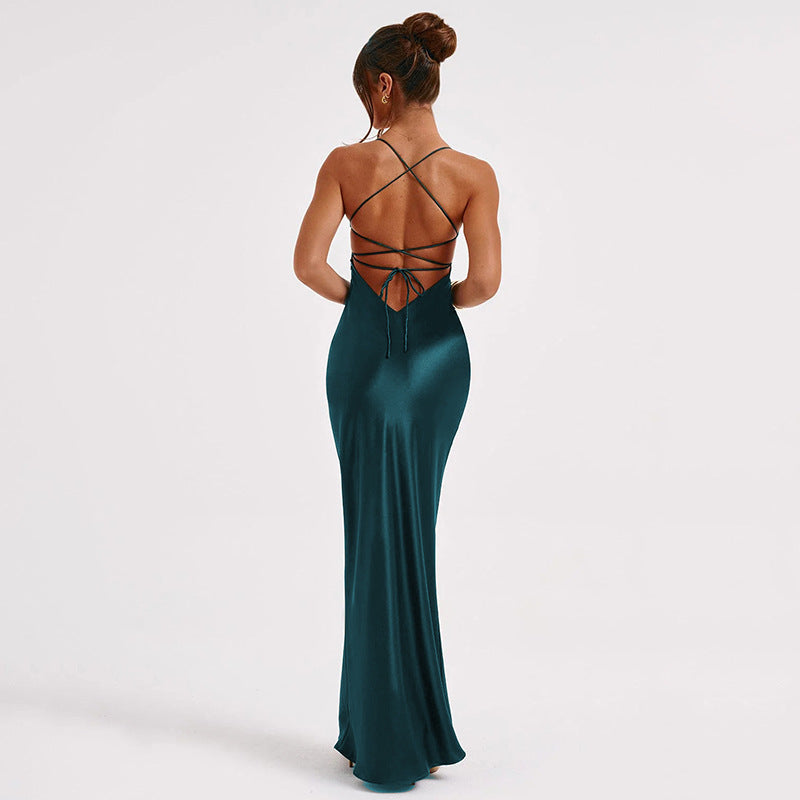 Valenzora | Spaghetti strap dress in silky material with maxi hem