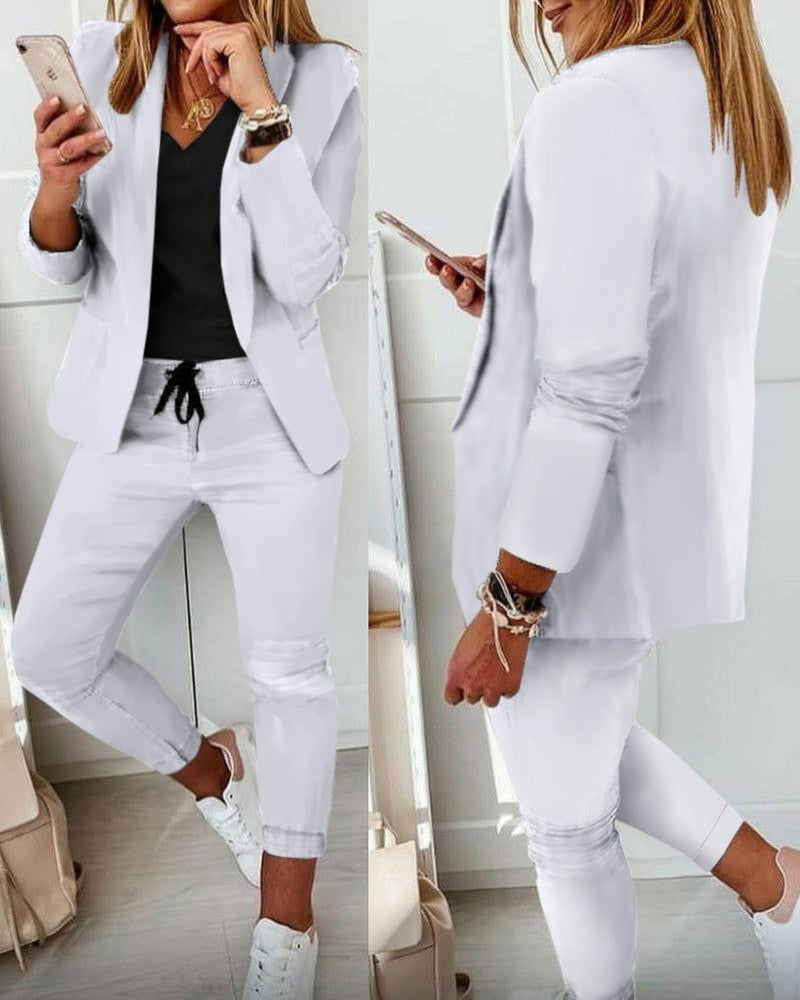 Valenzora - Blazer and trousers as a set