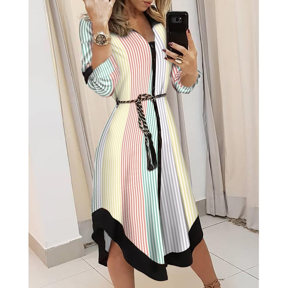 Valenzora Wave Print Long Sleeve Dress