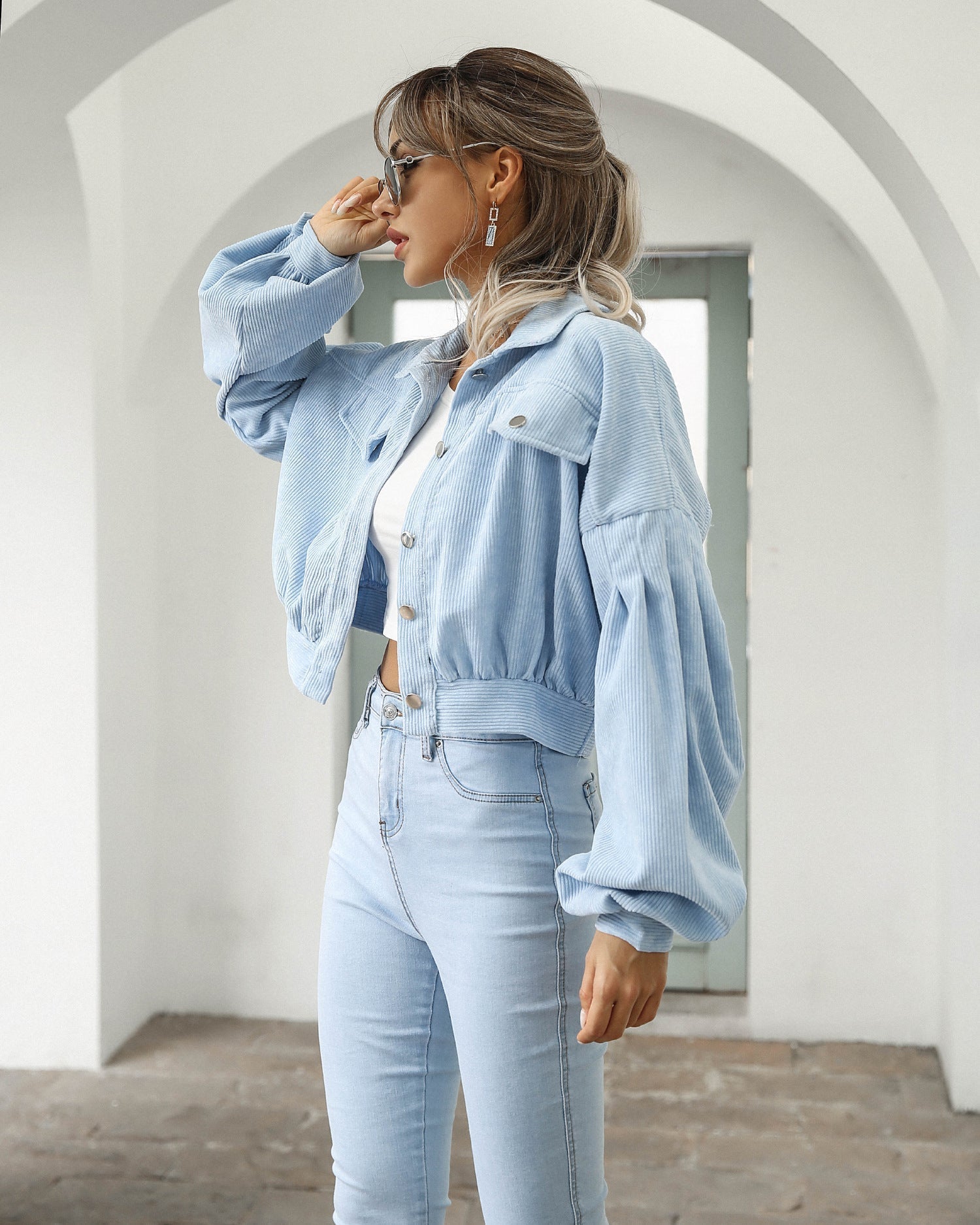 Valenzora | Corduroy Crop Jacket for Women Autumn Fashion 2023