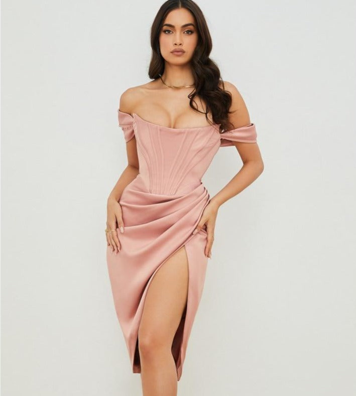 Valenzora - Knee-length, figure-hugging evening dress with straps
