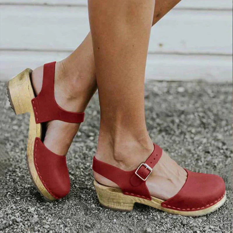 Valenzora | Orthopädische Keilsandalen Braun