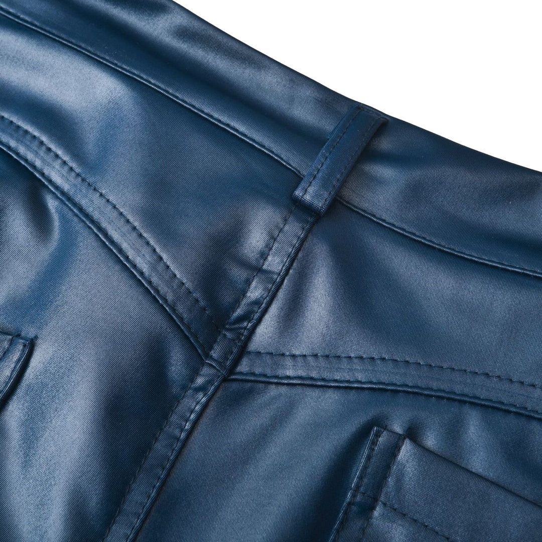Valenzora Modern Trousers | Slim-fit leather casual trousers in streetwear style for women with pockets