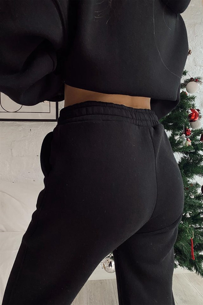 Valenzora Cozy Women's Set with Hoodie and Sweatpants | Comfortable Pullover Sweatshirts