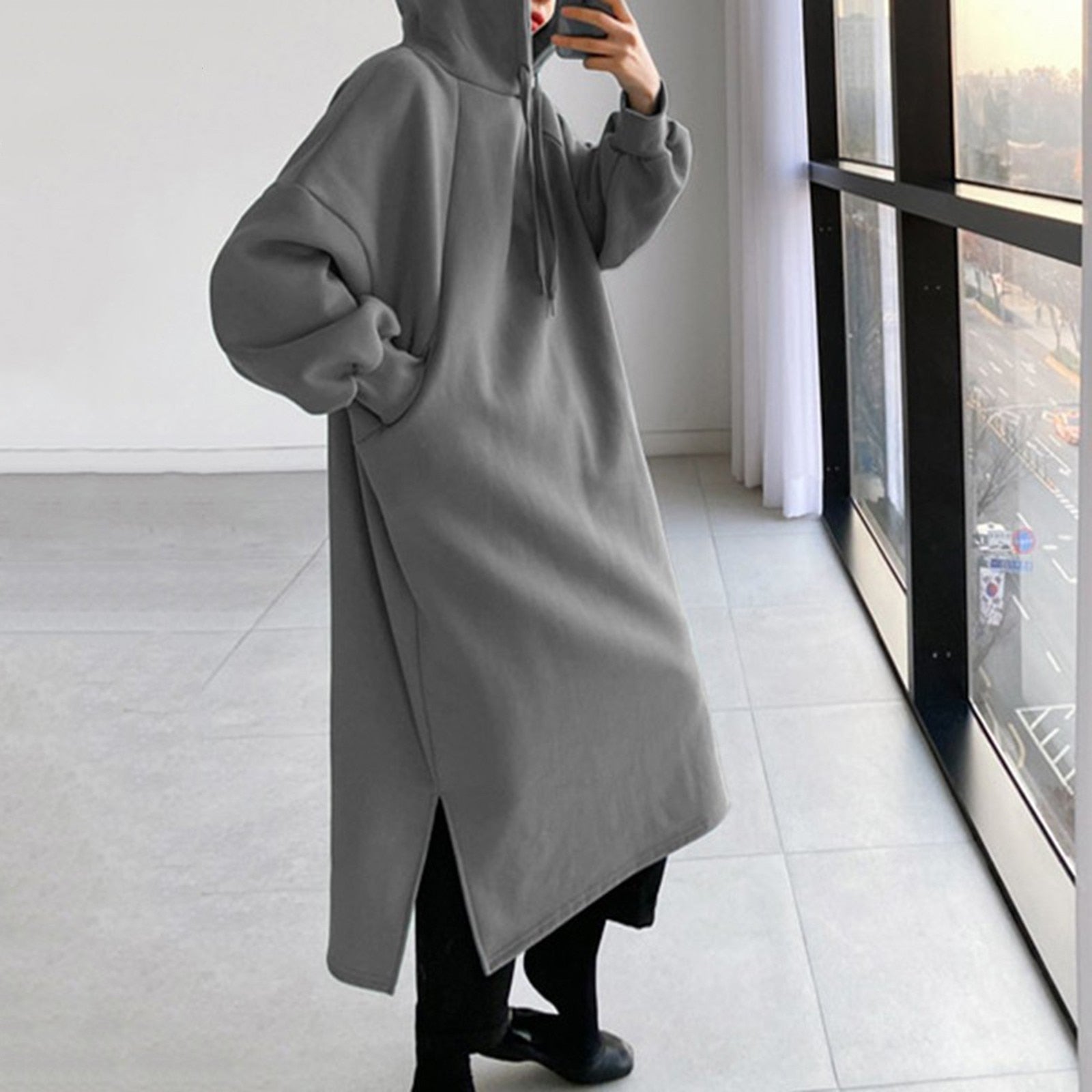 Casual long-sleeved hoodie