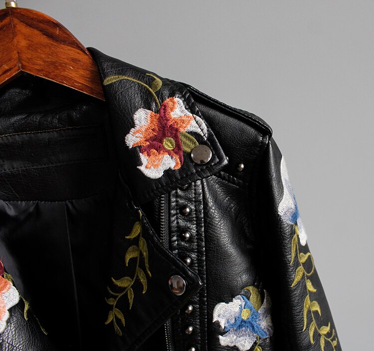 Blumenjacke