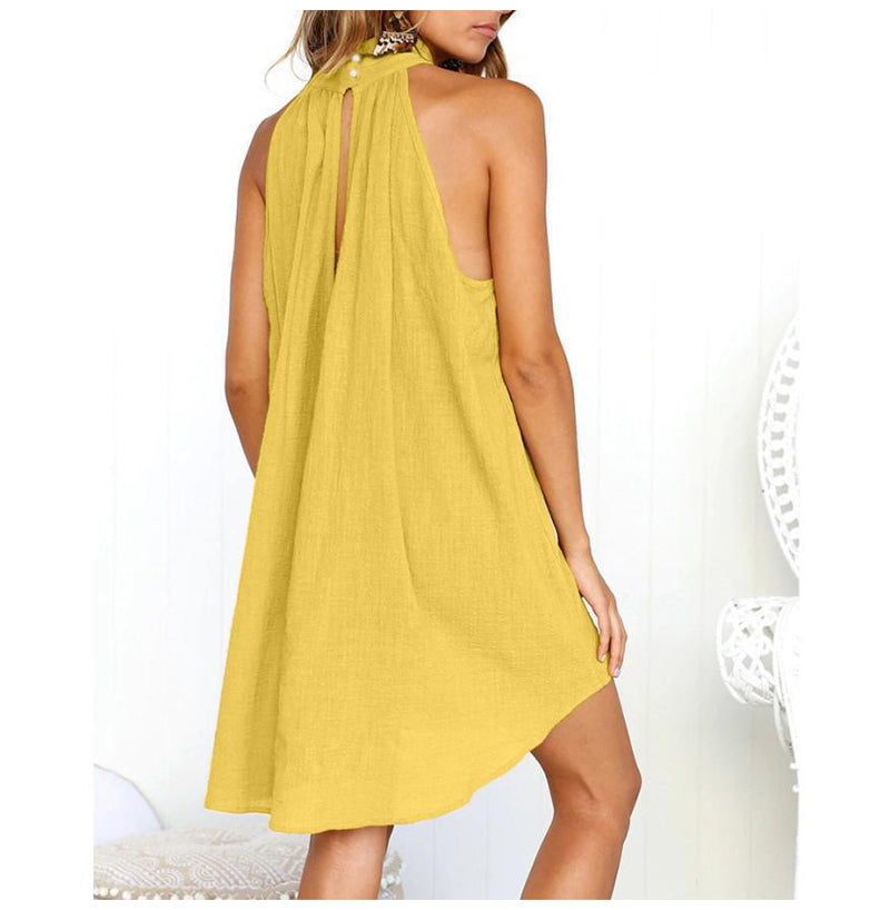 Valenzora | Halterneck dress with high-low hem