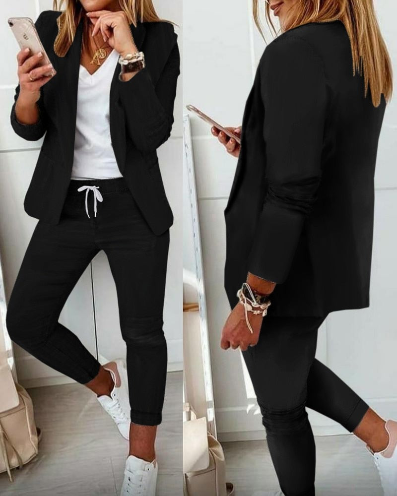 Valenzora - Blazer and trousers as a set