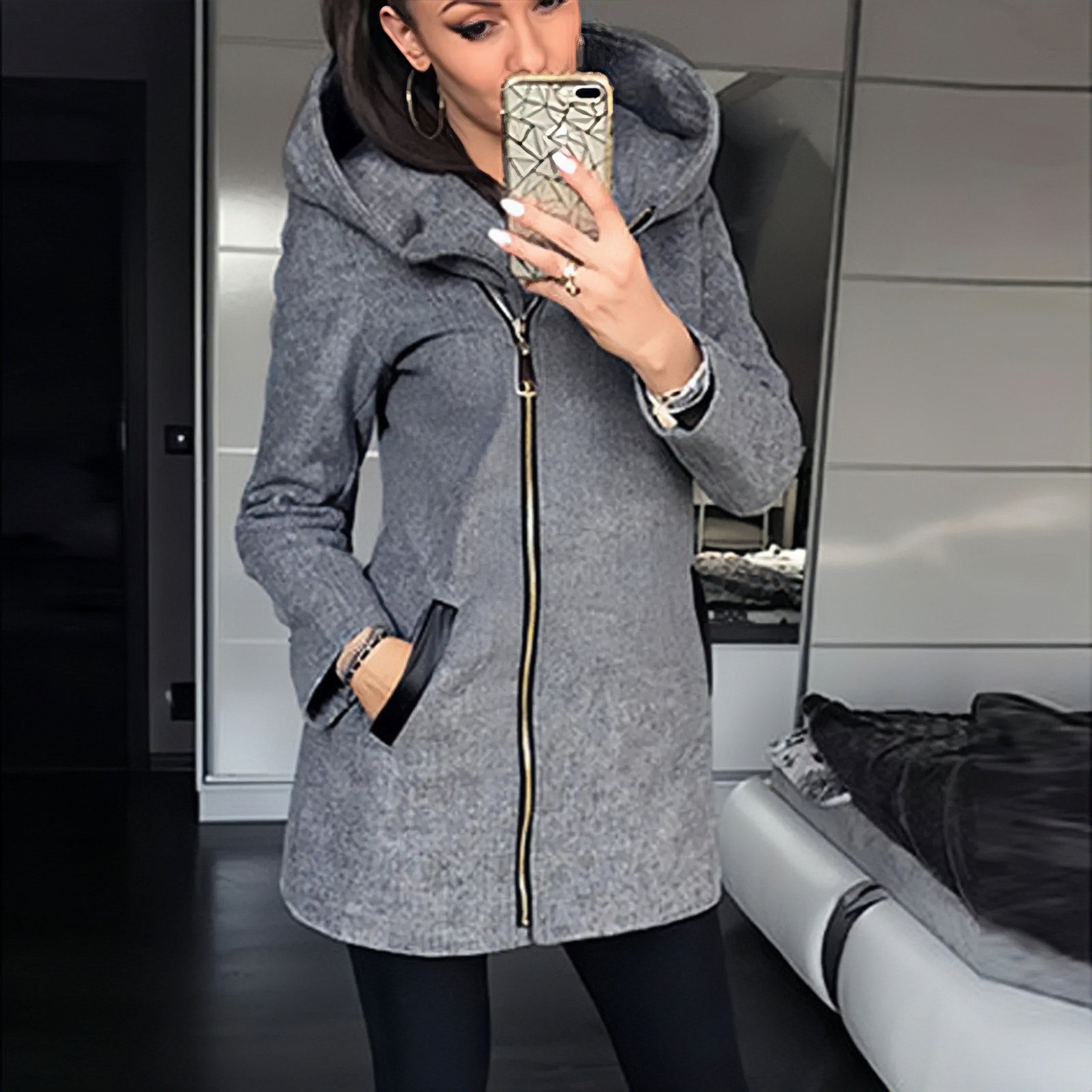 Fashionable and minimalist winter jacket