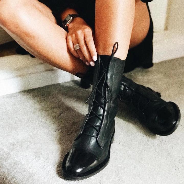 Valenzora | Elegant ankle boots with heels