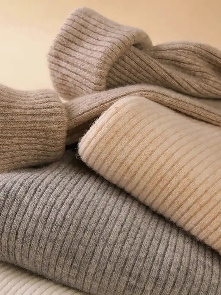Valenzora | Warm winter turtleneck sweater for women