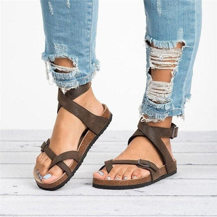 Valenzora | Comfortable sandals with straps