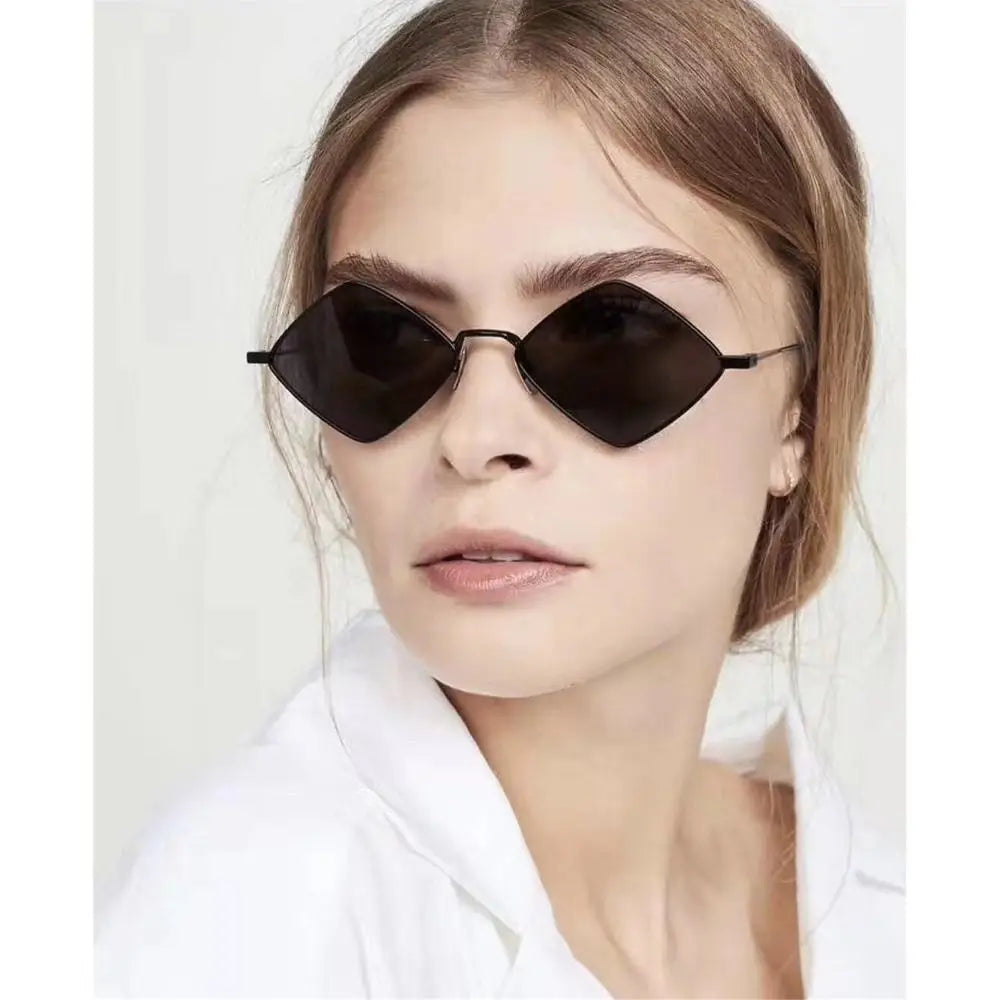 Valenzora | Square Sunglasses for Women Bold & Trendy