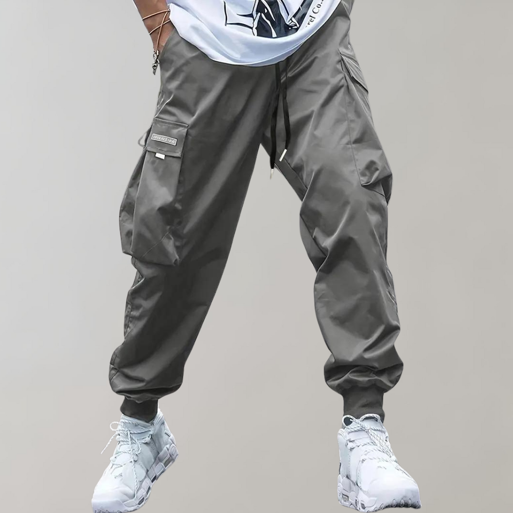 Valenzora | Loose-fitting cargo pants with adjustable drawstring and multiple pockets