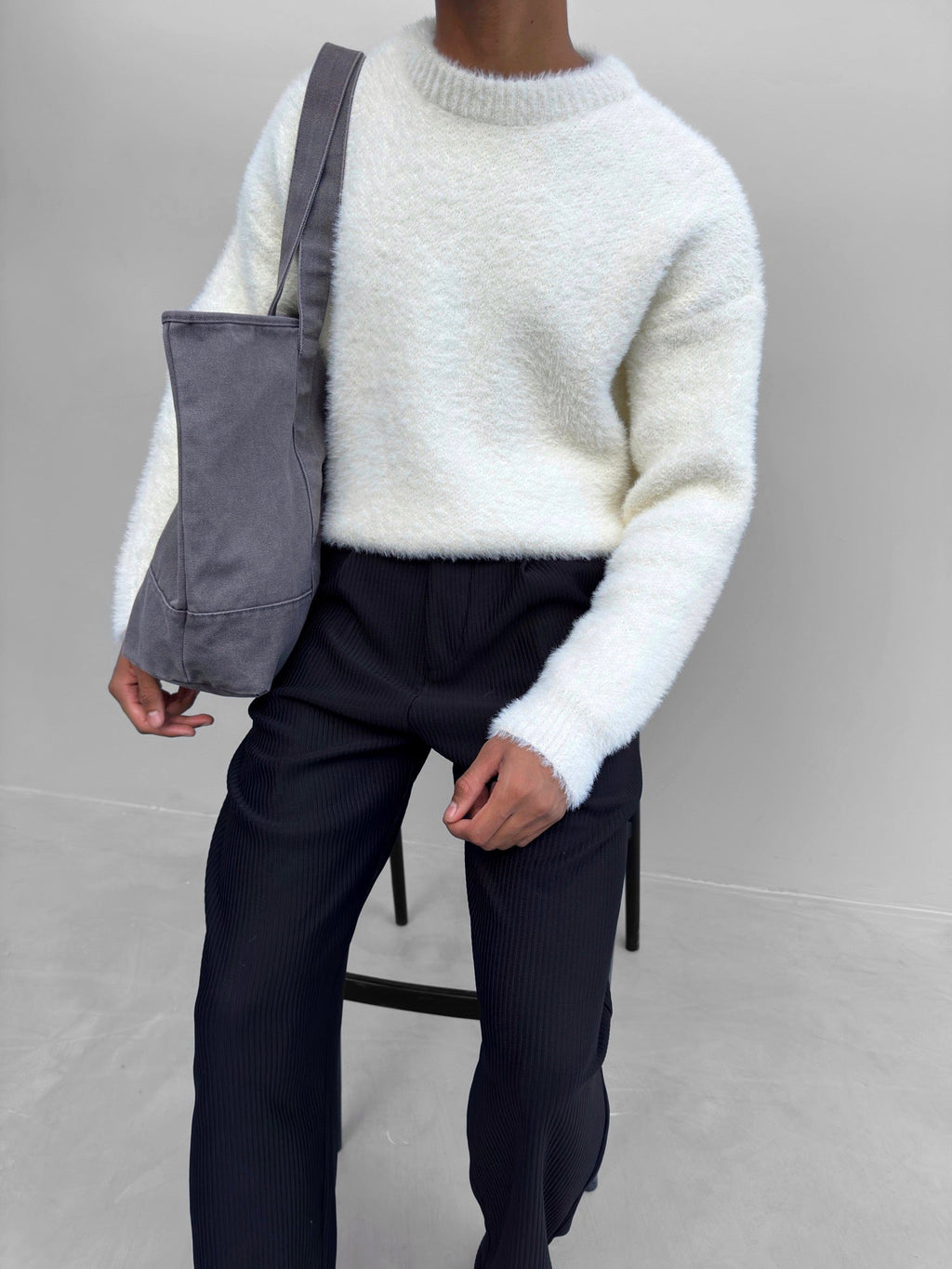 Valenzora | Luxuriöser flauschiger Strickpullover in Ecru