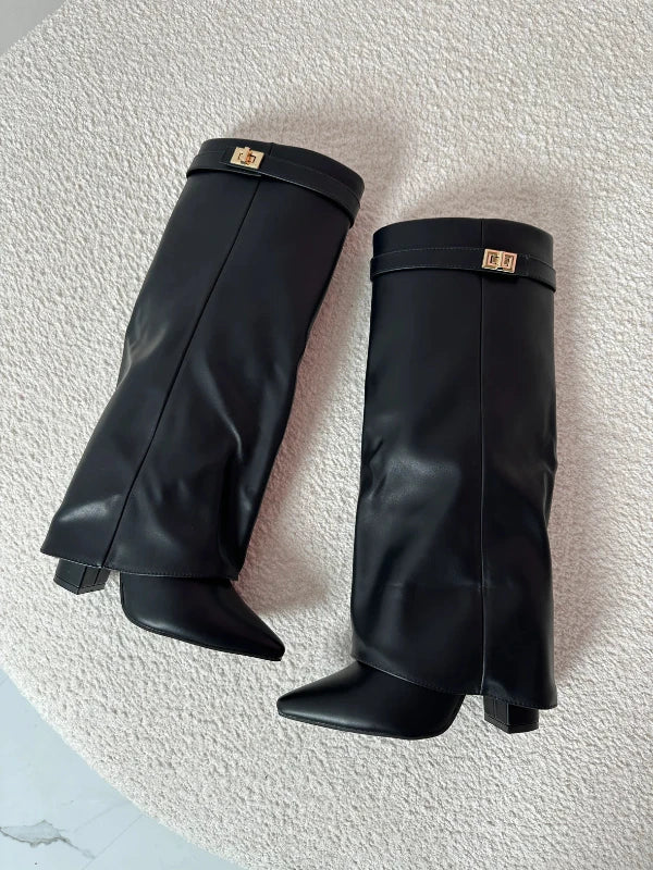 Valenzora | Shark Boots